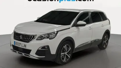 Usado Peugeot 5008 Allure 131 CV (96 kW) 2020 Blanco SUV