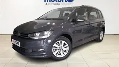 Gris Usado 2021 VW Touran Advance Monovolumen | 23.900 € (Precio justo)