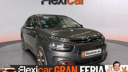 Usado Citroën C4 Cactus Shine 102 CV (75 kW) 2019 Gris Utilitario