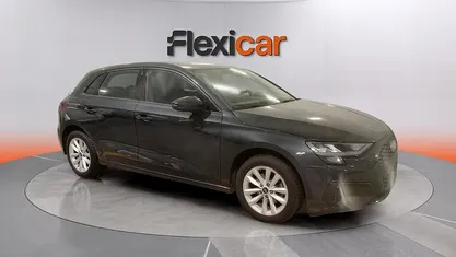 Usado Audi A3 Premium 110 CV (80 kW) 2023 Gris Berlina