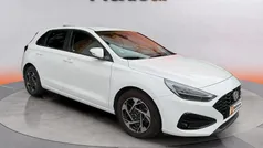 Blanco Usado 2024 Hyundai i30 Berlina | 18.590 € (Precio justo)