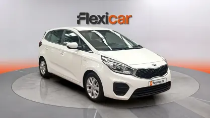 Usado Kia Carens 116 CV (85 kW) 2018 Blanco Monovolumen