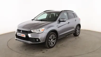 Usado Mitsubishi ASX Motion 117 CV (86 kW) 2018 Gris SUV