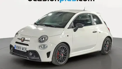 Usado Abarth 695 180 CV (132 kW) 2022 Blanco Utilitario