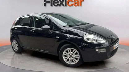 Negro Usado 2016 Fiat Punto Easy Berlina | 6180 € (Precio justo)