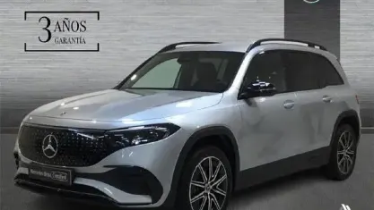 Usado Mercedes EQB300 167 kW (228 CV) 2025 Plata hightech SUV