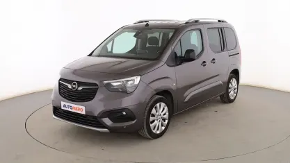 Usado Opel Combo Life Ultimate 102 CV (75 kW) 2021 Gris Monovolumen