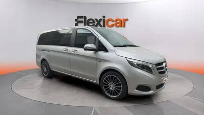 Usado Mercedes V250 Avantgarde 190 CV (139 kW) 2016 Gris Monovolumen