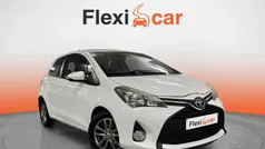 Blanco Usado 2015 Toyota Yaris Active Berlina | 8990 € (Buen precio)