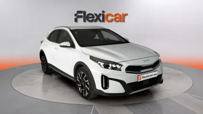 Usado Kia XCeed GT-Line 160 CV (117 kW) 2023 Blanco SUV