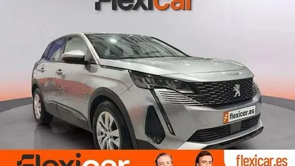 Usado Peugeot 3008 Active 131 CV (96 kW) 2021 SUV