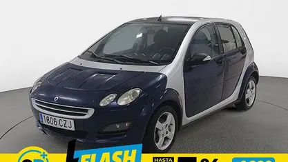 Usado Smart ForFour Passion 95 CV (69 kW) 2004 Azul Utilitario