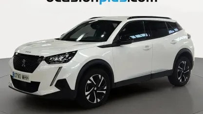 Usado Peugeot 2008 Allure 101 CV (74 kW) 2023 Blanco SUV