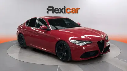 Usado Alfa Romeo Giulia Executive 200 CV (147 kW) 2019 Rojo Berlina