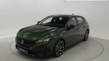 Verde Nuevo 2025 Peugeot 308 Active Utilitario | 24.950 € (Precio justo)