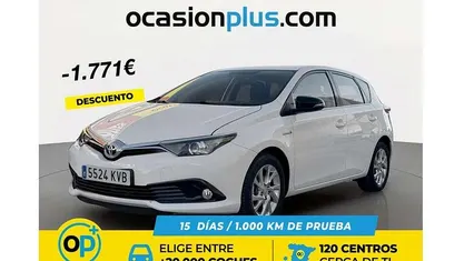 Usado Toyota Auris Hybrid Business Edition 136 CV (100 kW) 2019 Blanco Utilitario