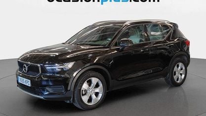 Begagnad Volvo XC40 Momentum 150 HK (110 kW) 2018 Svart SUV