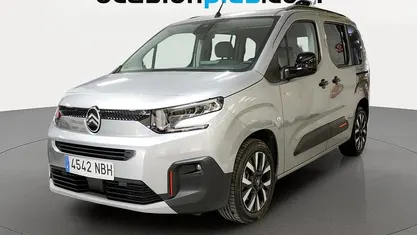 Usado Citroën Berlingo XTR 130 CV (95 kW) 2025 Monovolumen