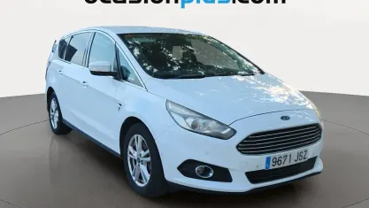 Usado Ford S-MAX Titanium 150 CV (110 kW) 2016 Blanco Monovolumen