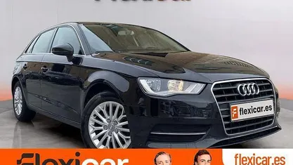 Usado Audi A3 Ambition 150 CV (110 kW) 2015