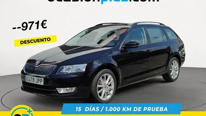 Usado Skoda Octavia Ambition 110 CV (80 kW) 2016 Familiar