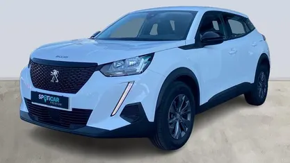Blanco Usado 2022 Peugeot 2008 Active SUV | 19.800 € (Caro)