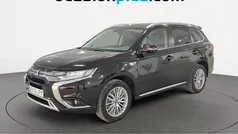Negro Usado 2021 Mitsubishi Outlander P-HEV Motion SUV | 23.082 € (Buen precio)