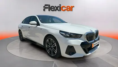 Usado BMW 520 197 CV (144 kW) 2024 Blanco Berlina