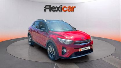 Usado Kia Stonic 101 CV (74 kW) 2019 Granate SUV