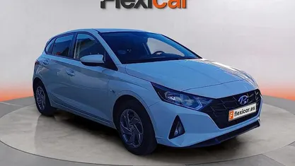 Usado 2023 Hyundai i20 Berlina | 12.990 € (Buen precio)