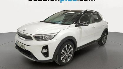 Käytetty Kia Stonic 120 HP (88 kW) 2018 Valkoinen Katumaasturi