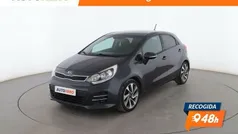Gris Usado 2017 Kia Rio Berlina | 10.799 € (Precio justo)