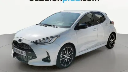 Usado Toyota Yaris Hybrid Sport 116 CV (85 kW) 2024 Blanco Utilitario