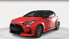Rojo Usado 2021 Toyota Yaris Hybrid Edition Berlina | 20.900 € (Precio justo)