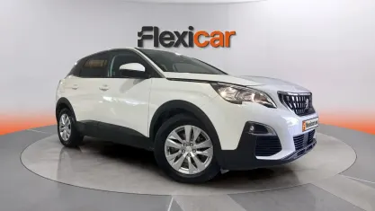 Usado Peugeot 3008 Active 120 CV (88 kW) 2017 Blanco SUV