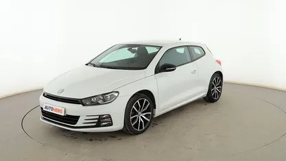 Usado VW Scirocco R-line BlueMotion 180 CV (132 kW) 2016 Blanco Coupe