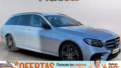 Usado Mercedes E220 194 CV (142 kW) 2020 Gris Familiar