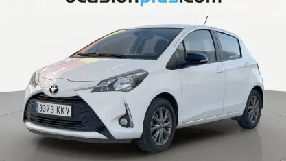 Usado Toyota Yaris City 69 CV (50 kW) 2018 Blanco Utilitario
