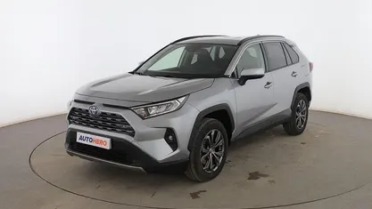 Plata Usado 2023 Toyota RAV4 Hybrid Business Edition SUV | 36.499 € (Precio justo)