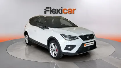 Usado Seat Arona FR 150 CV (110 kW) 2019 Blanco SUV