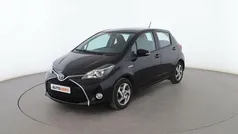 Azul Usado 2017 Toyota Yaris Hybrid City Berlina | 14.399 € (Buen precio)