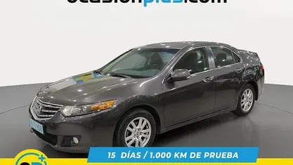 Gris Usado 2011 Honda Accord Elegance Berlina | 11.900 € (Un poco caro)