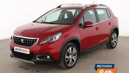Usado Peugeot 2008 Allure 130 CV (95 kW) 2019 Rojo SUV