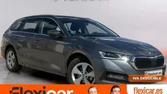 Gris / plata Usado 2022 Skoda Octavia Style Familiar | 20.590 € (Precio justo)