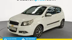 Blanco Usado 2011 Chevrolet Aveo LS Utilitario | 4700 € (Precio justo)