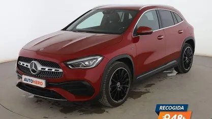 Usado Mercedes GLA250 AMG line 218 CV (160 kW) 2020 Rojo SUV