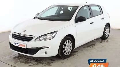 Usado Peugeot 308 Access 110 CV (80 kW) 2016 Blanco Berlina