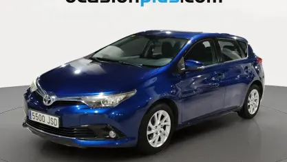 Usado Toyota Auris Active 116 CV (85 kW) 2016 Azul Utilitario