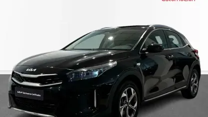 Usado Kia XCeed 101 CV (74 kW) 2024 Negro SUV