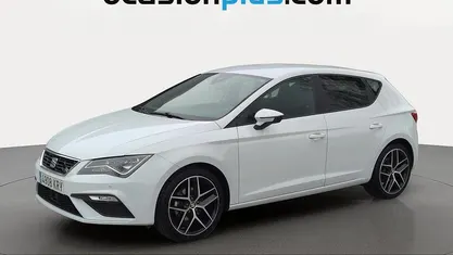 Usado Seat Leon FR 150 CV (110 kW) 2018 Blanco Utilitario